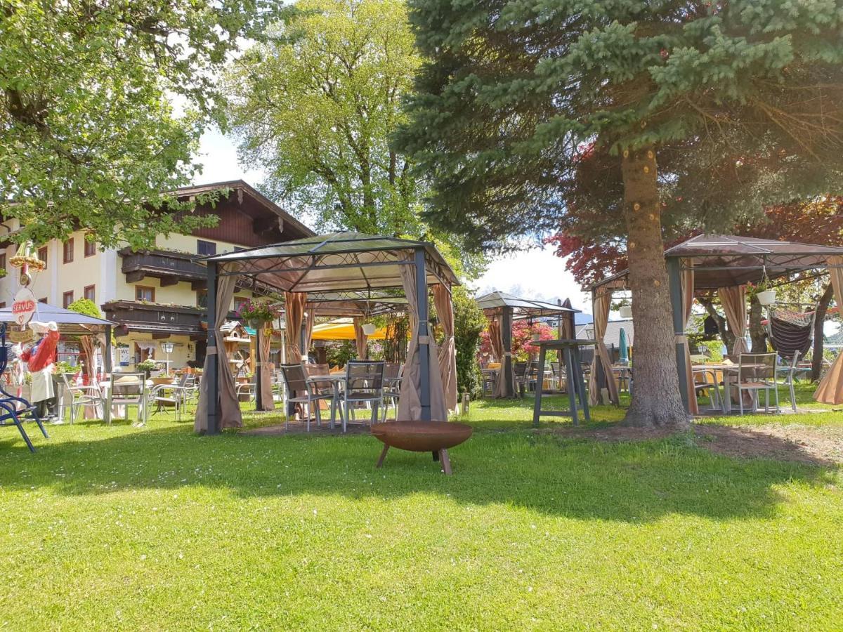 Ferienhotel Lindenhof Leogang Exteriör bild