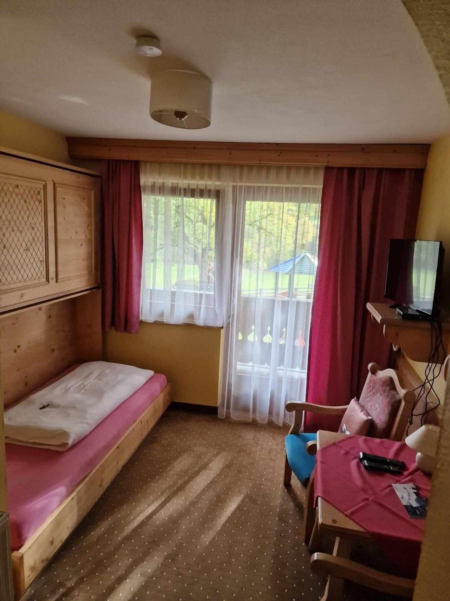 Ferienhotel Lindenhof Leogang Exteriör bild