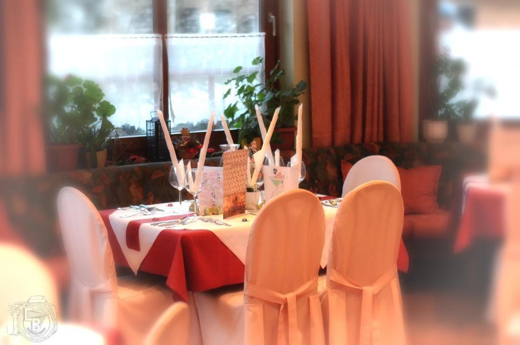 Ferienhotel Lindenhof Leogang Exteriör bild