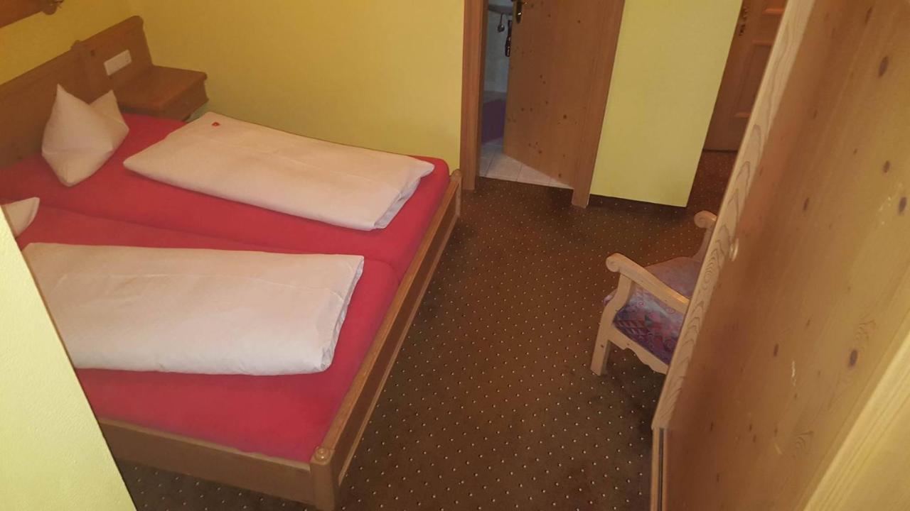 Ferienhotel Lindenhof Leogang Exteriör bild